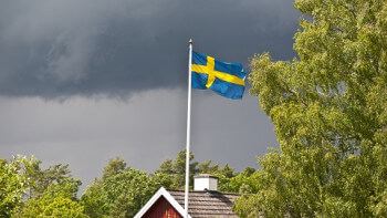 Flaggstången får lagstadgad maxhöjd