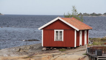 Ernst påverkar till fritidshusköp