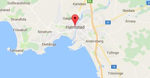 Huset i artikeln finns i Halmstad.